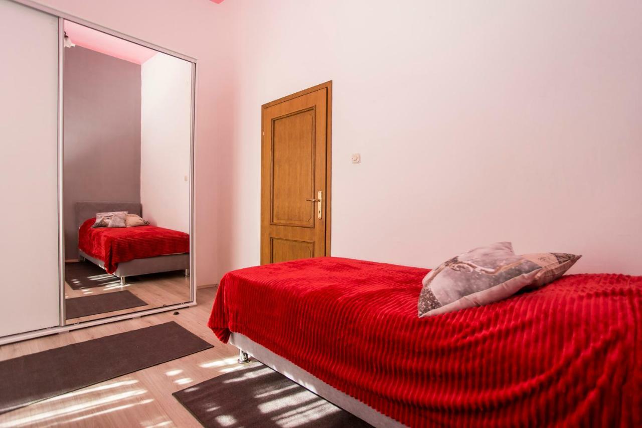 Emanuel Apartman Пула Екстер'єр фото
