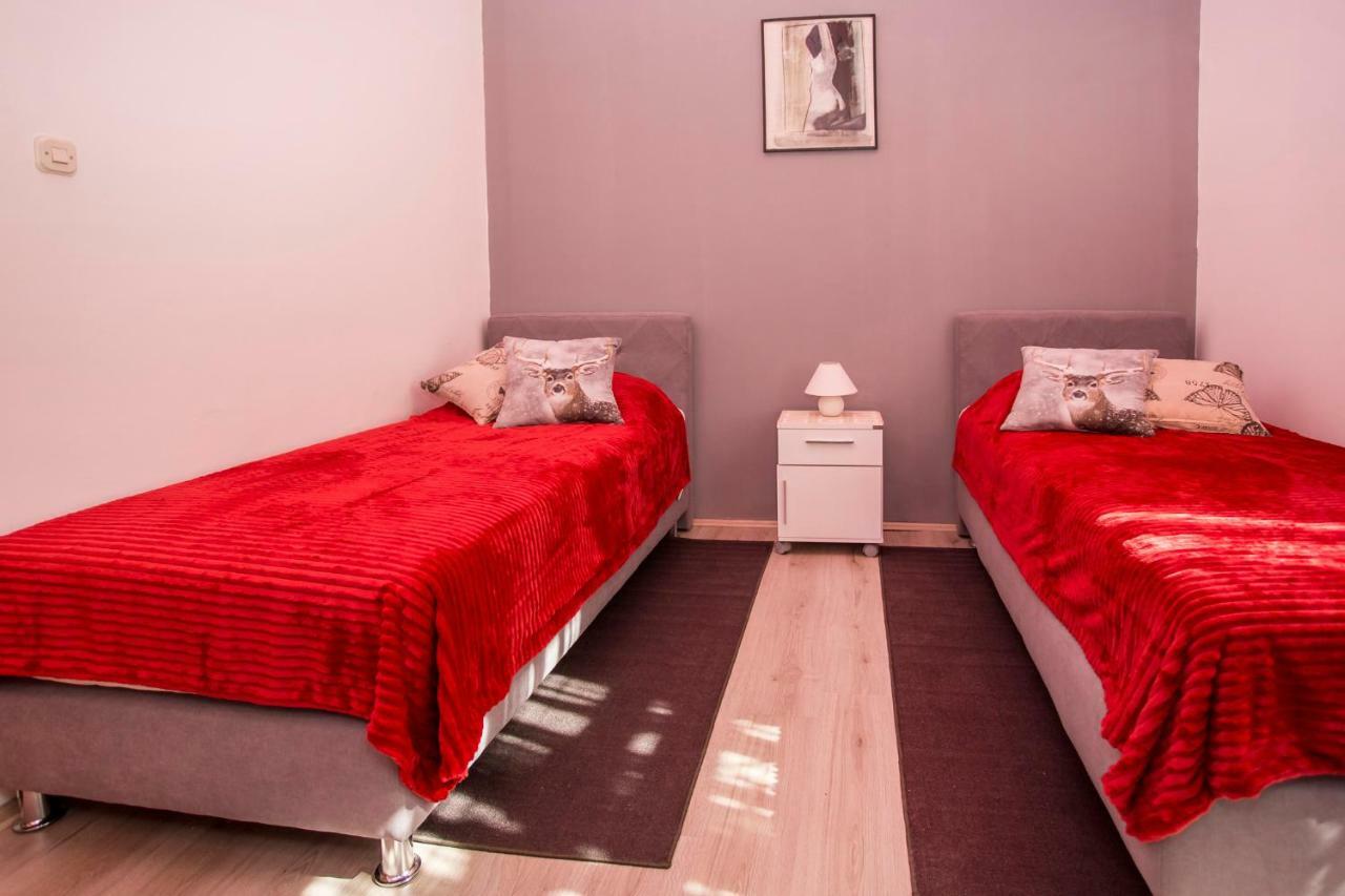Emanuel Apartman Пула Екстер'єр фото