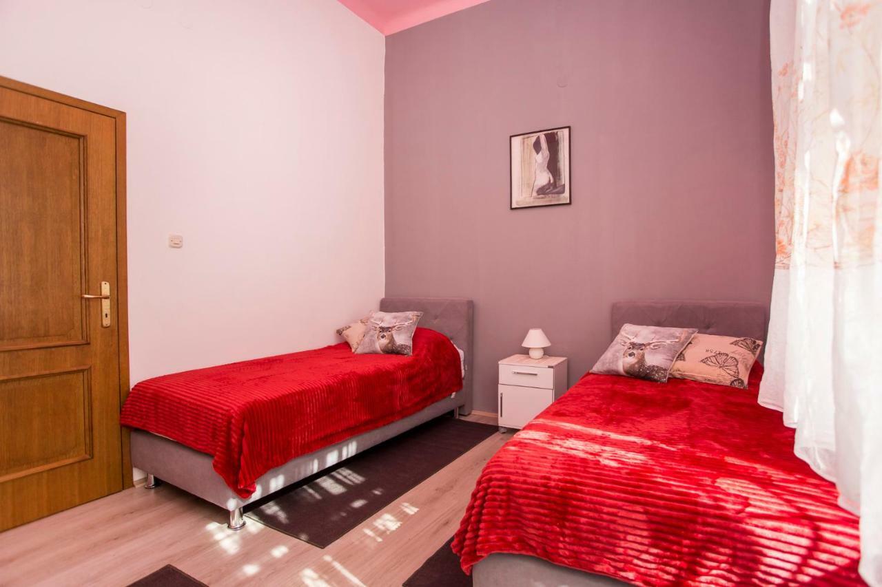 Emanuel Apartman Пула Екстер'єр фото